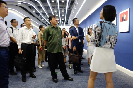中国银行业协会中间业务专委会商业银行中间业务创新研讨会及实地考察调研活动在杭州举行1650.png