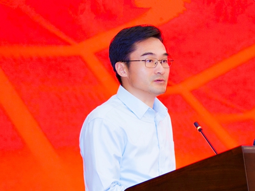 5d42a4d831346.jpg 南京银行周文凯副行长致辞.jpg