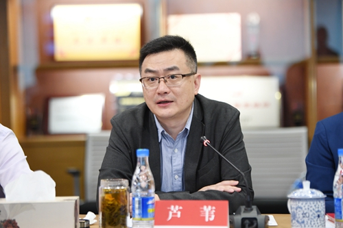 5d50c6996c371.jpg 02.jpg
