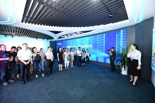 5d760acbabeb8.jpg 007.jpg