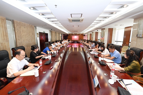 5d78a80b16cdc.jpg 06.jpg