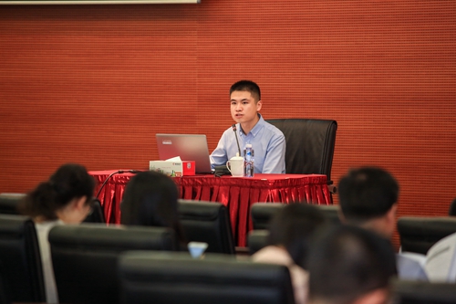 5d83352e9a467.jpg 12.中国工商银行投资银行部饶浩明经理分享交流.jpg
