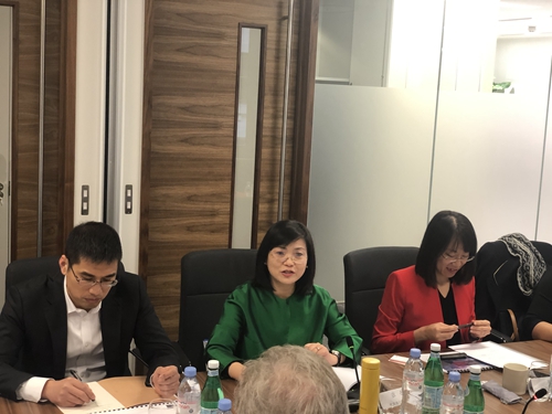 1.中国银行业协会副秘书长张亮讲话.jpg