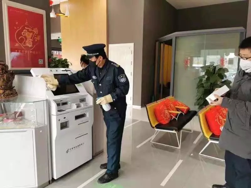 5e33e1560b25b.jpg 5e33e1560b25b.jpg