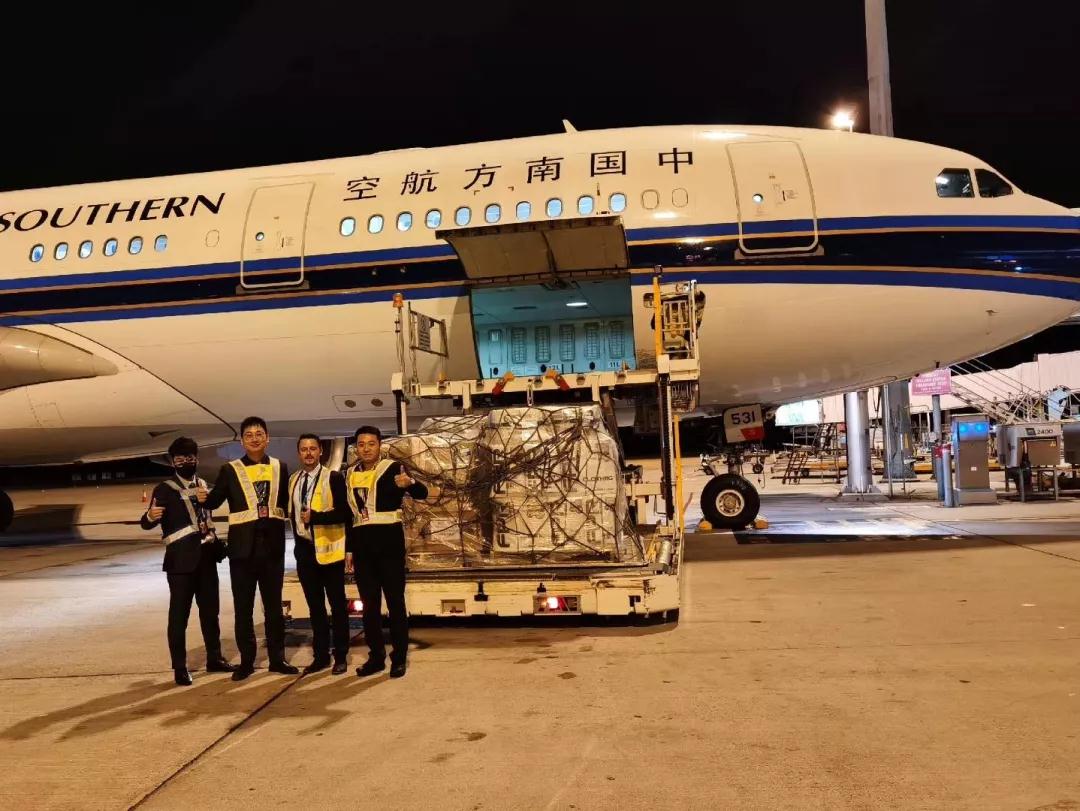 5e37c2f5709e8.jpg 5e37c2f5709e8.jpg