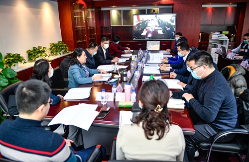 6.评审会现场.jpg