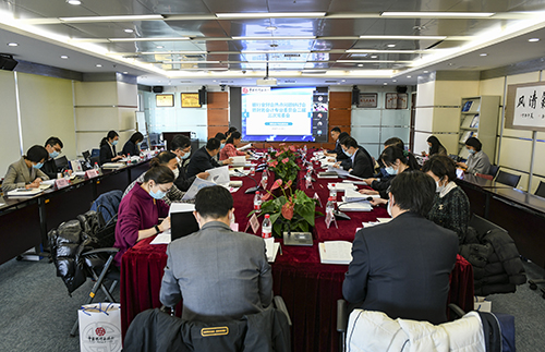 7.会议现场.jpg