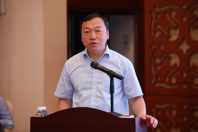 11 浦发银行战略发展与执行部总经理李麟发表主旨演讲.JPG