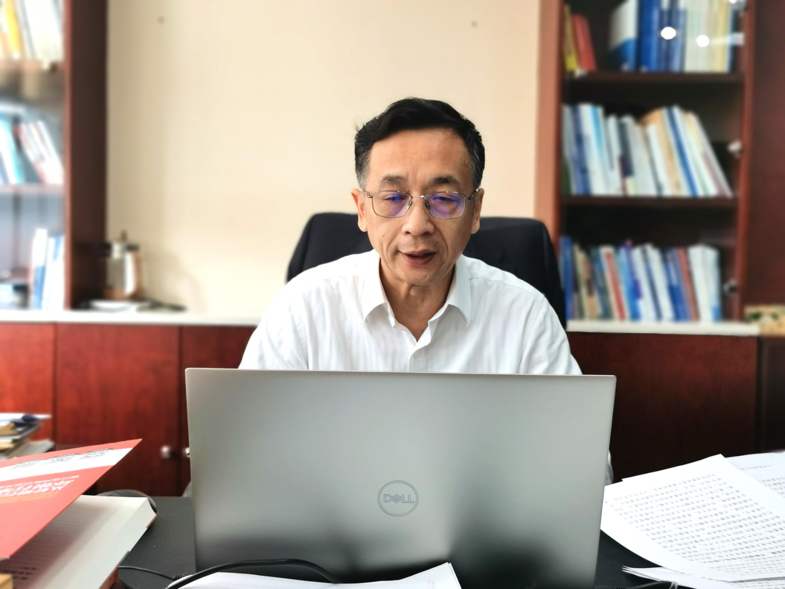 中银协 杨洸.jpg