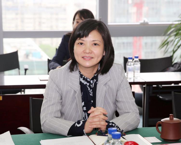 1.中国银行业协会副秘书长张亮讲话.jpg