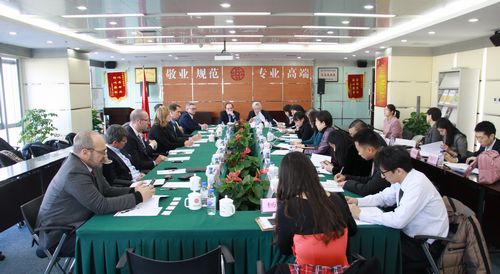 4.会议现场.JPG 4.会议现场.JPG