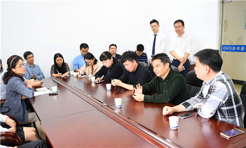 新闻媒体记者深入实地调研中国华电青洋风电绿色能源项目.jpg