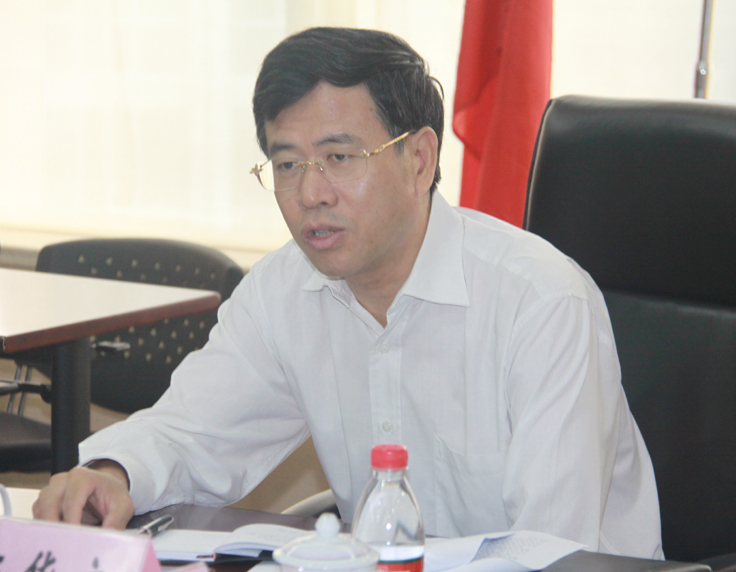 图2王华庆书记2.jpg