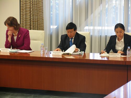 国际银行业联合会第22次董事会会议1.jpg