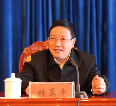 会长.jpg 会长.jpg