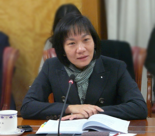 黄碧娟 (500x438).jpg