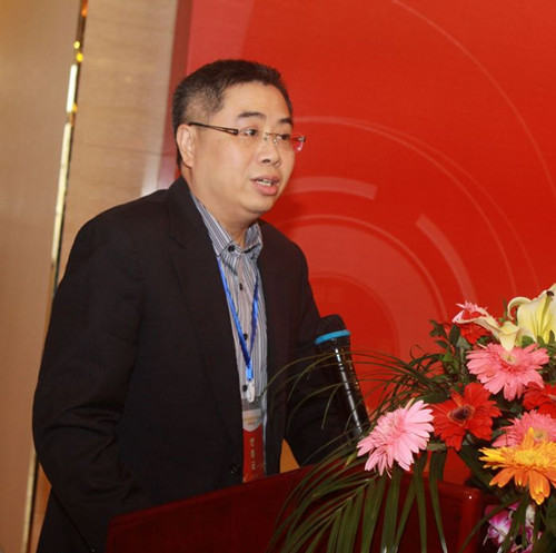 14地方银行业协会代表做典型发言_副本.jpg