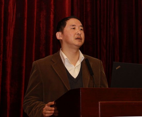 5、中国科学院宁波材料技术与工程研究所乌学东教授演讲.jpg