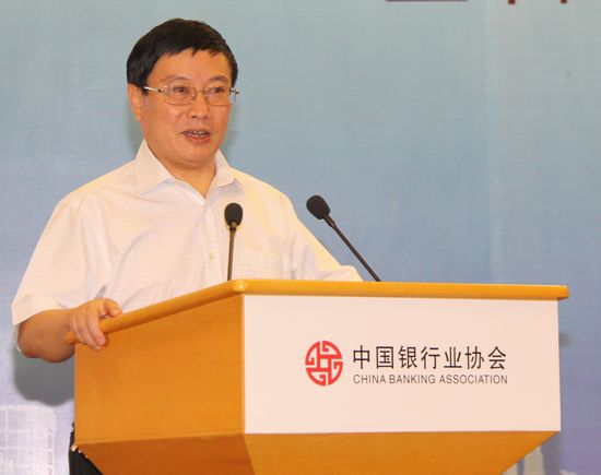 2杨会长致辞2.jpg 2杨会长致辞2.jpg