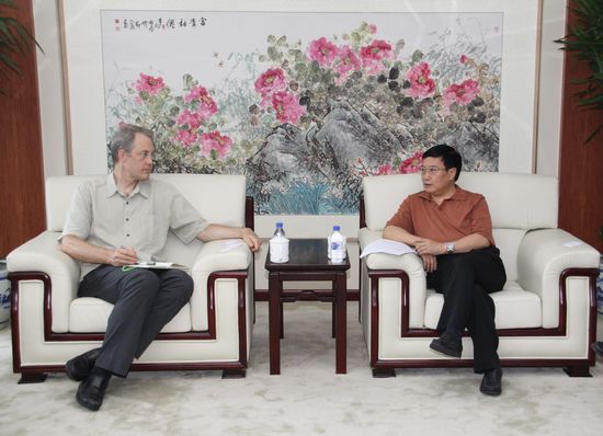 会见2.jpg