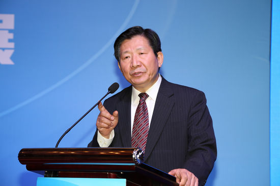 8侯云春.jpg