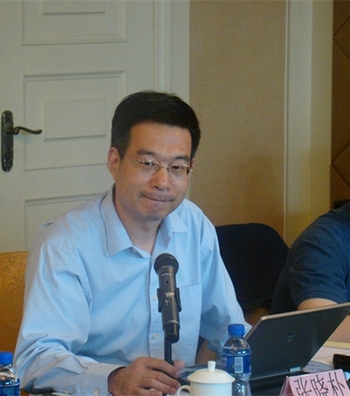 7银监会研究局副局长张晓朴点评报告.jpg