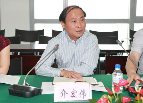 介书记_副本.jpg 介书记_副本.jpg