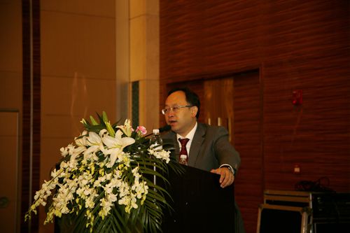2.花旗银行（中国）有限公司副行长兼财资与贸易金融部中国区总经理裴奕根授课_副本.jpg