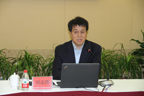 7-法律顾问组组长单位金杜律师事务所刘志刚律师授课_副本.jpg 7-法律顾问组组长单位金杜律师事务所刘志刚律师授课_副本.jpg