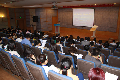 大会现场_副本.jpg 大会现场_副本.jpg