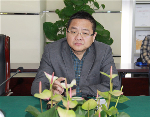 3陈远年秘书长出席会议.jpg