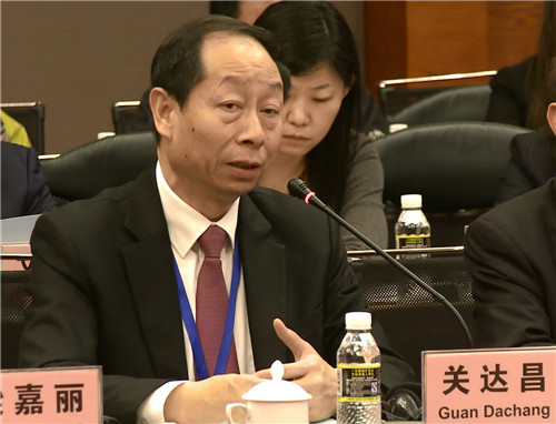 11东亚银行(中国)有限公司执行董事兼行长关达昌发言.jpg 11东亚银行(中国)有限公司执行董事兼行长关达昌发言.jpg
