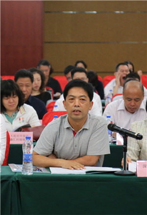 谢董事长.jpg
