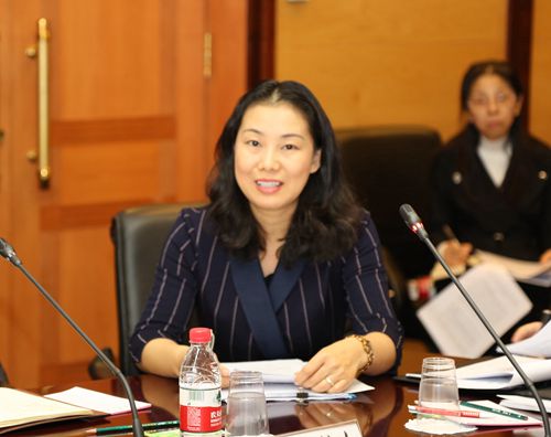 5合规总监杨冬晗_副本.jpg 5合规总监杨冬晗_副本.jpg