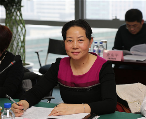 财委会办公室主任艾亚萍.jpg
