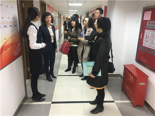 北农商参观.jpg
