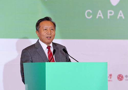 3.中国人民大学副校长吴晓球作主旨演_副本.jpg