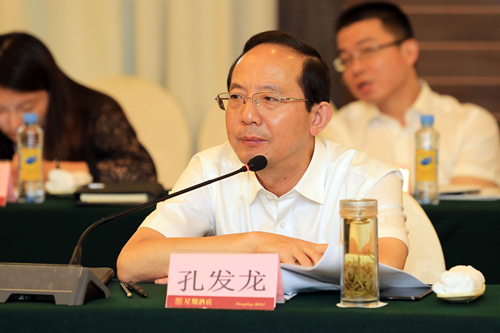 2.江西省联社党委书记、理事长孔发龙交流发言_副本.jpg