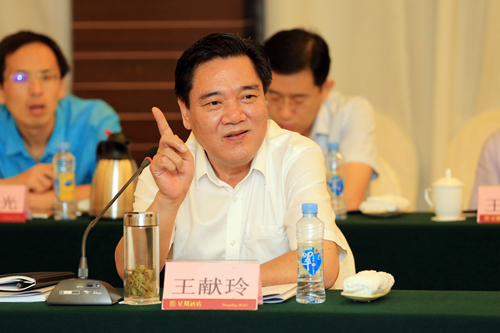 5.山东省联社党委书记王献玲交流发言_副本.jpg