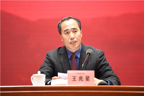 王主席.jpg