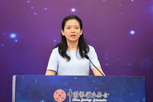 4徐洁勤.jpg 4徐洁勤.jpg