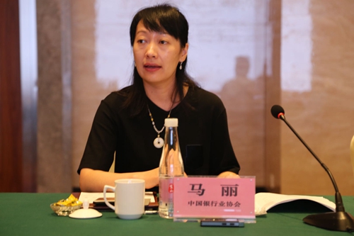 马丽.jpg 马丽.jpg