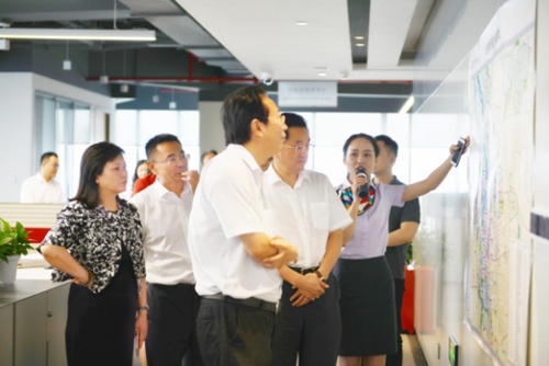潘光伟专职副会长一行赴长沙银行开展公司治理调研1036.jpg 潘光伟专职副会长一行赴长沙银行开展公司治理调研1036.jpg