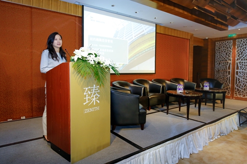 5.纽约梅隆资产管理公司董事总经理张璇讲话.jpg