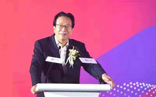 潘会长照片.jpg