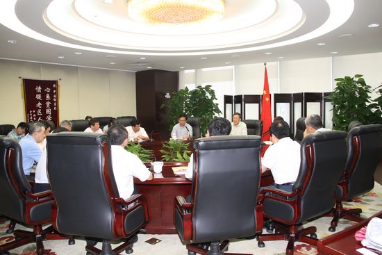 02_20130709160756_8uxkc.jpg 02_20130709160756_8uxkc.jpg