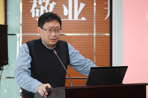 曾刚.jpg